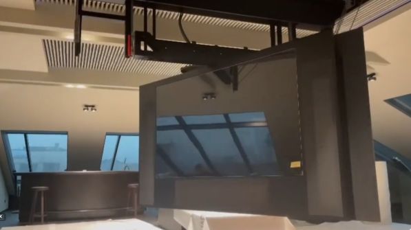 XXXXL TV Deckenlift Flatlifta.jpg